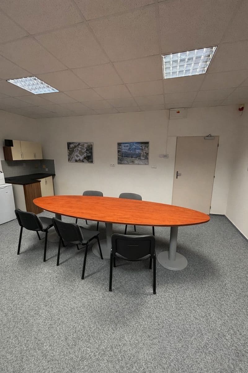 Pronájem kanceláře 32 m², Purkyňova, Brno, Jihomoravský kraj Pronájem kanceláře 32 m², Purkyňova, Brno, Jihomoravský kraj