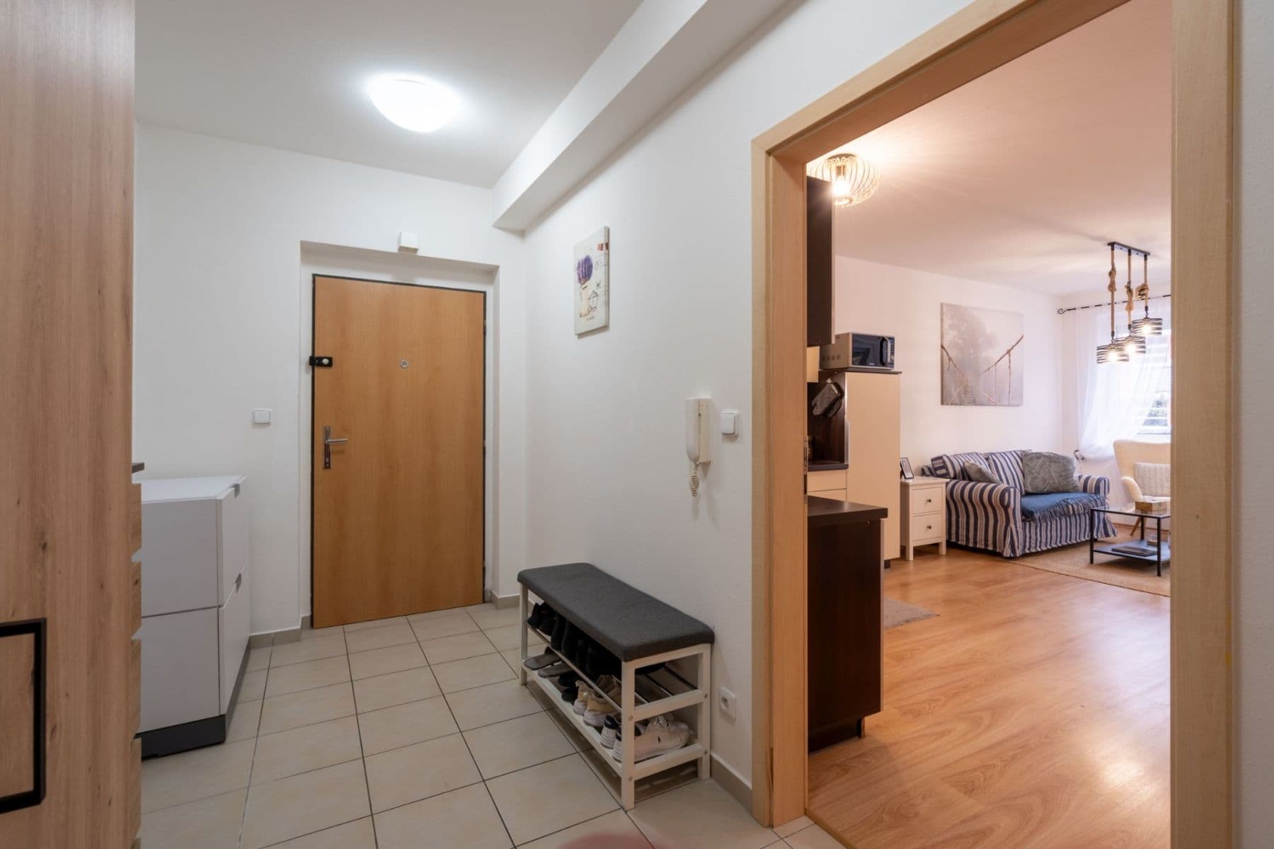 Pronájem bytu 2+kk 77 m², Zelinova, Zlín, Zlínský kraj Pronájem bytu 2+kk 77 m², Zelinova, Zlín, Zlínský kraj