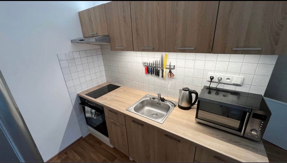 Pronájem bytu 2+kk 39 m², Pujmanové, Praha, Praha Pronájem bytu 2+kk 39 m², Pujmanové, Praha, Praha