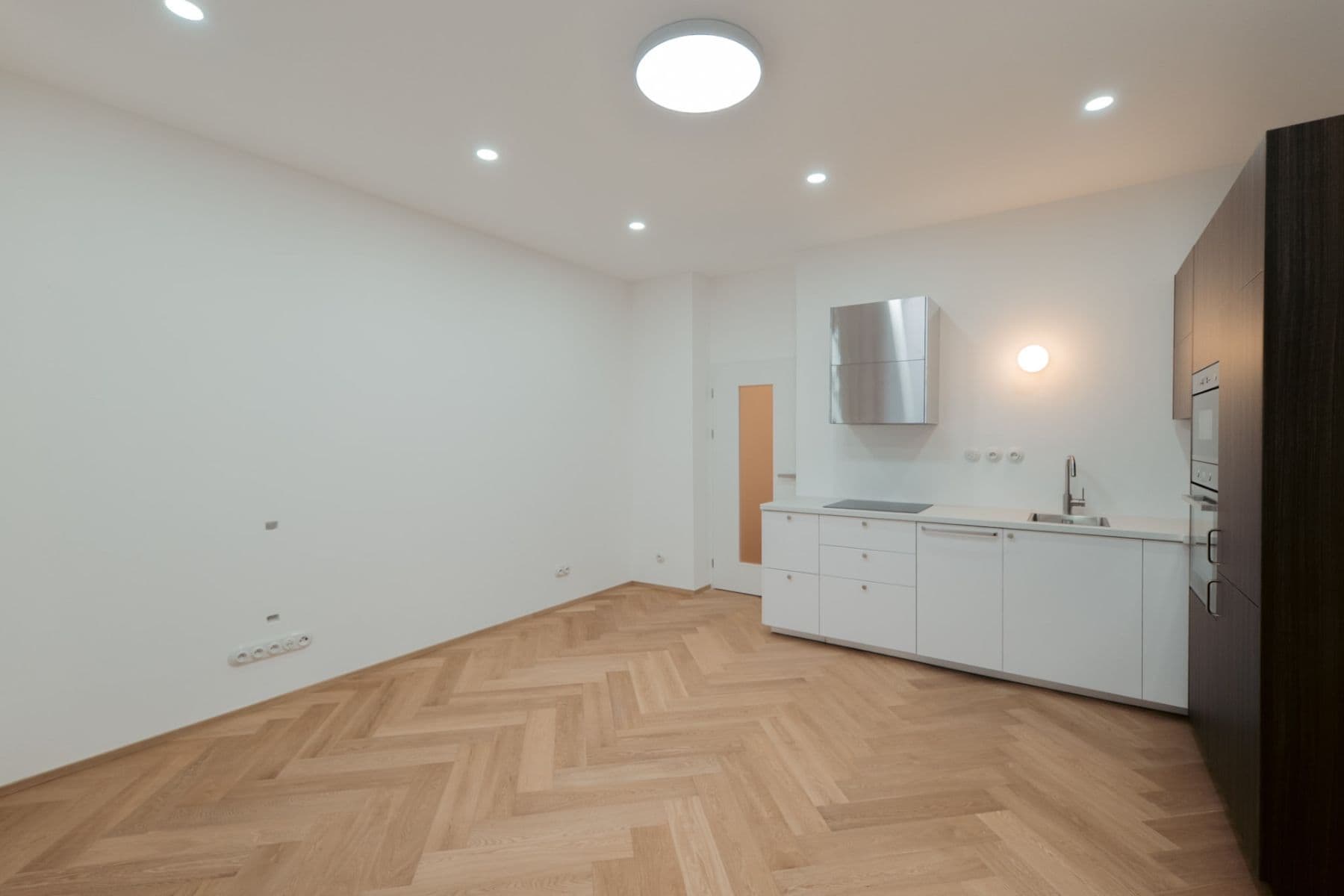 Pronájem bytu 2+kk 55 m², U Vodárny, Praha, Praha Pronájem bytu 2+kk 55 m², U Vodárny, Praha, Praha