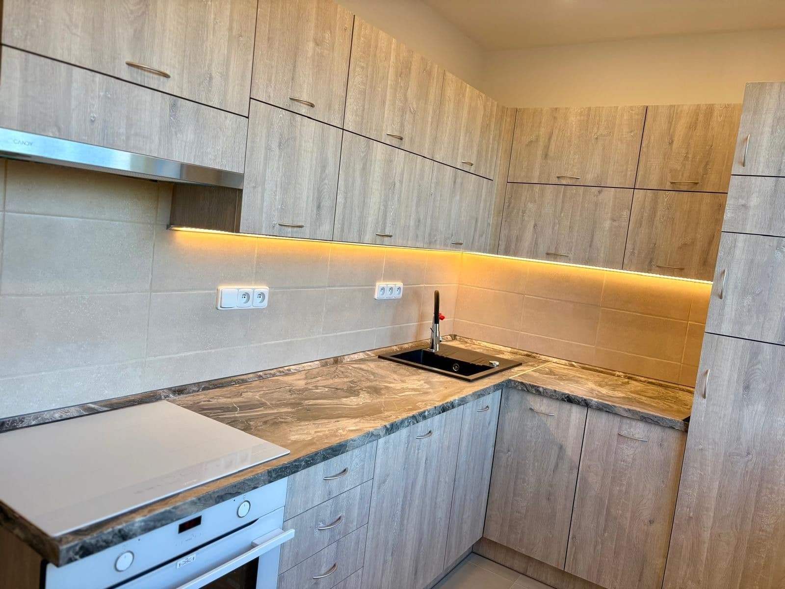 Prodej bytu 2+1 58 m², K Hájku, Nová Paka, Královéhradecký kraj Prodej bytu 2+1 58 m², K Hájku, Nová Paka, Královéhradecký kraj