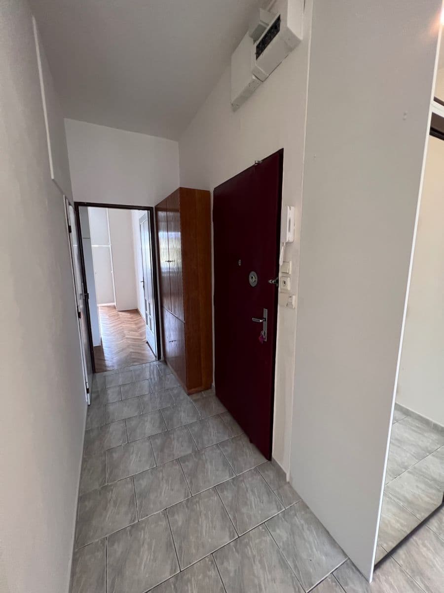 Prodej bytu 3+kk 78 m², Dělnická, Praha, Praha Prodej bytu 3+kk 78 m², Dělnická, Praha, Praha