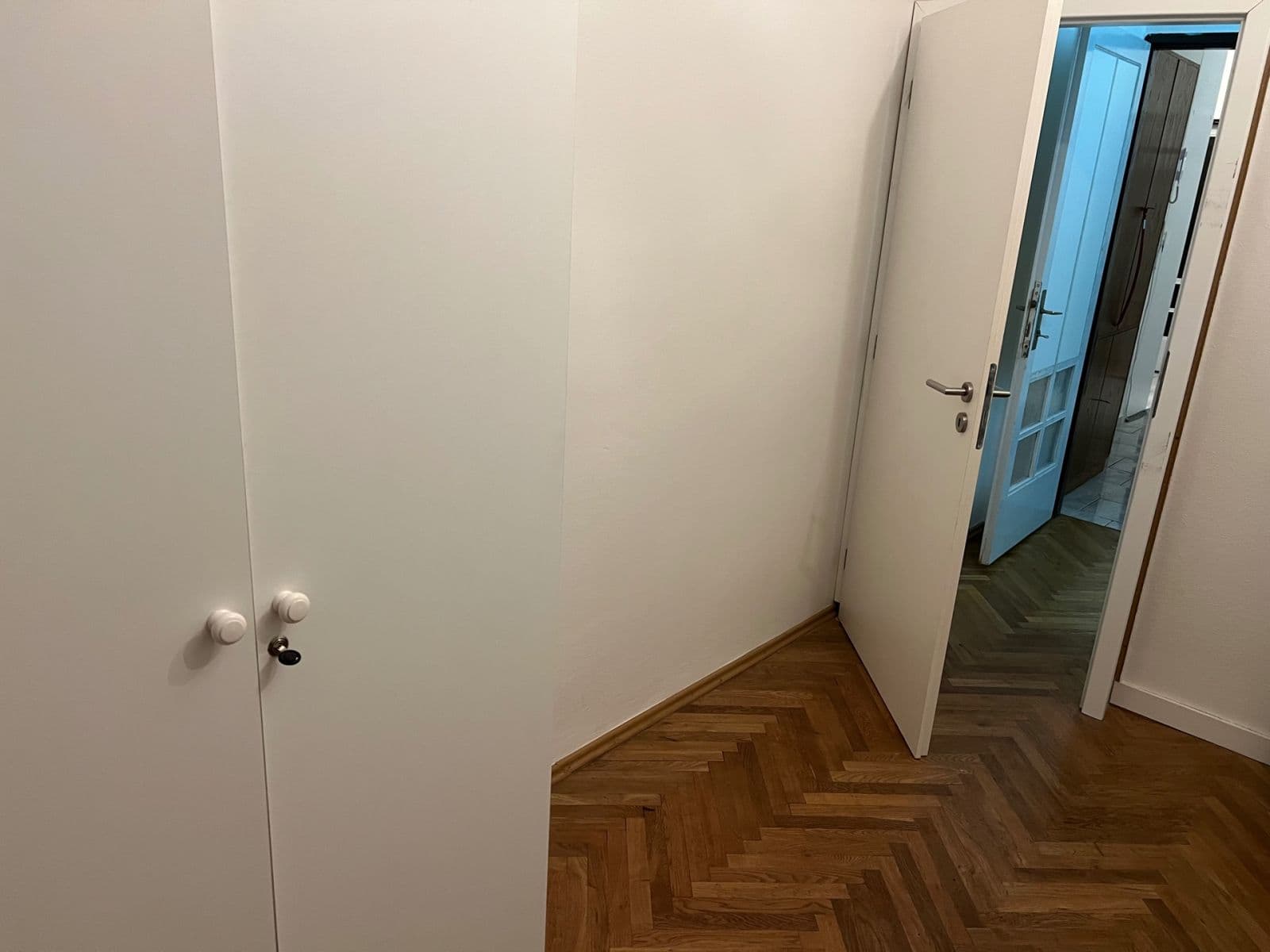 Prodej bytu 3+kk 78 m², Dělnická, Praha, Praha Prodej bytu 3+kk 78 m², Dělnická, Praha, Praha
