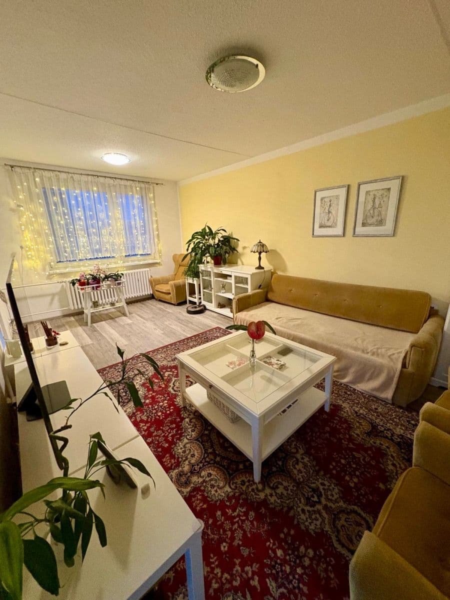 Pronájem bytu 3+1 74 m², Kyjevská, Třebíč, Kraj Vysočina Pronájem bytu 3+1 74 m², Kyjevská, Třebíč, Kraj Vysočina