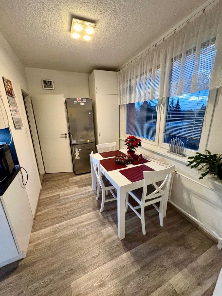 Pronájem bytu 3+1 74 m², Kyjevská, Třebíč, Kraj Vysočina Pronájem bytu 3+1 74 m², Kyjevská, Třebíč, Kraj Vysočina