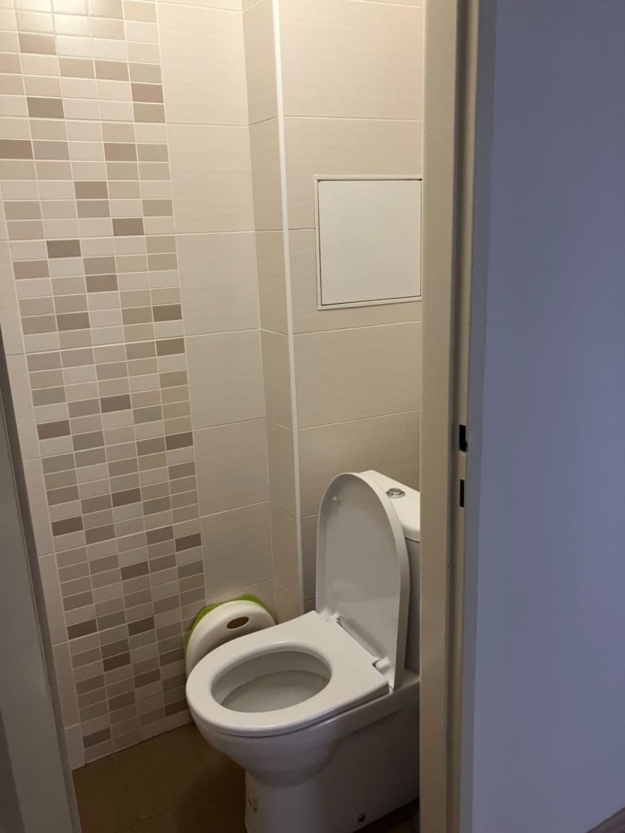 Pronájem bytu 3+1 72 m², Lvovská, Praha, Praha Pronájem bytu 3+1 72 m², Lvovská, Praha, Praha