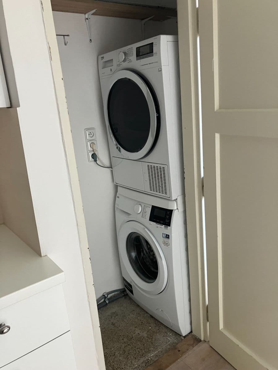 Pronájem bytu 3+1 72 m², Lvovská, Praha, Praha Pronájem bytu 3+1 72 m², Lvovská, Praha, Praha