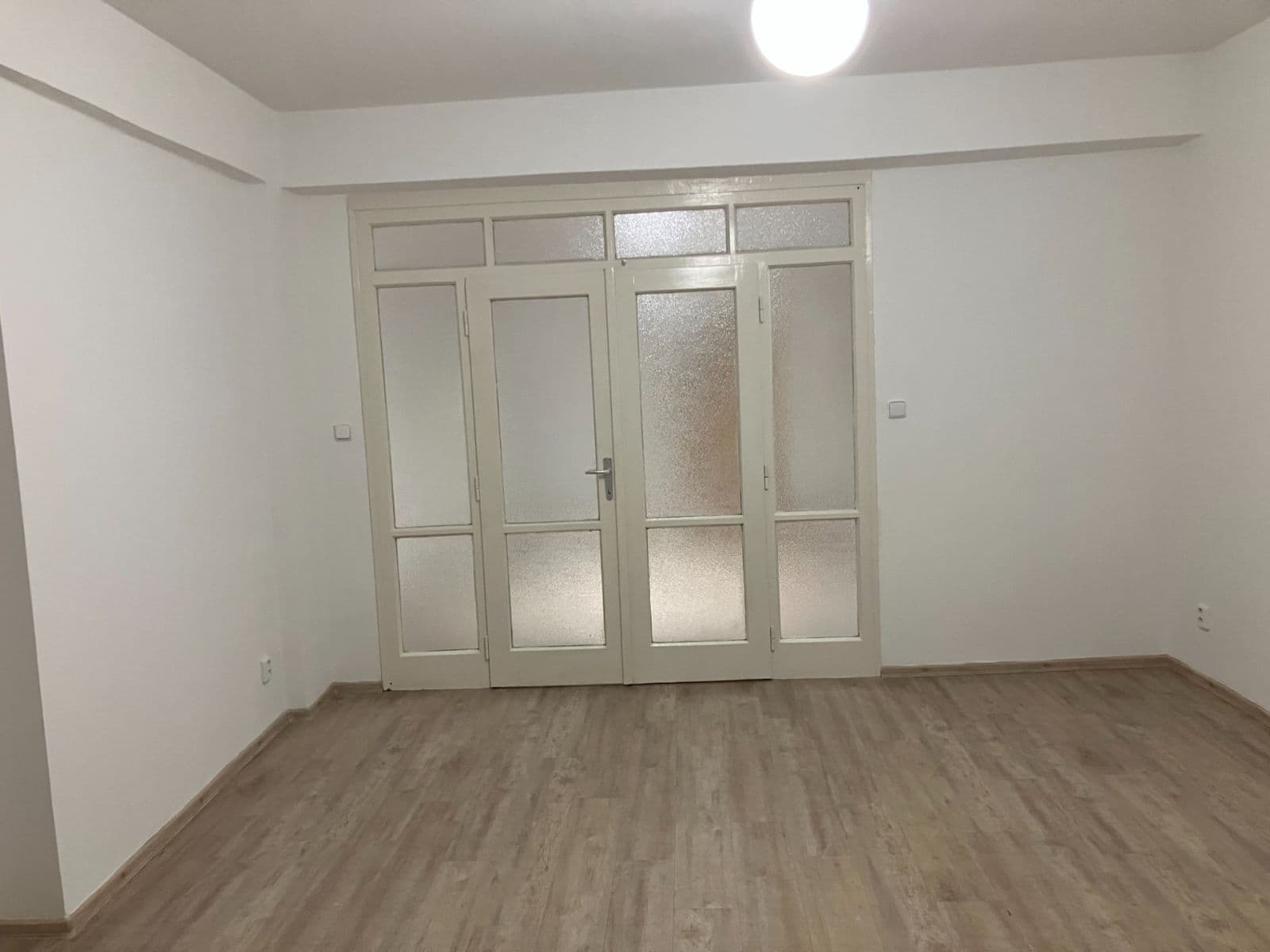 Pronájem bytu 3+1 72 m², Lvovská, Praha, Praha Pronájem bytu 3+1 72 m², Lvovská, Praha, Praha