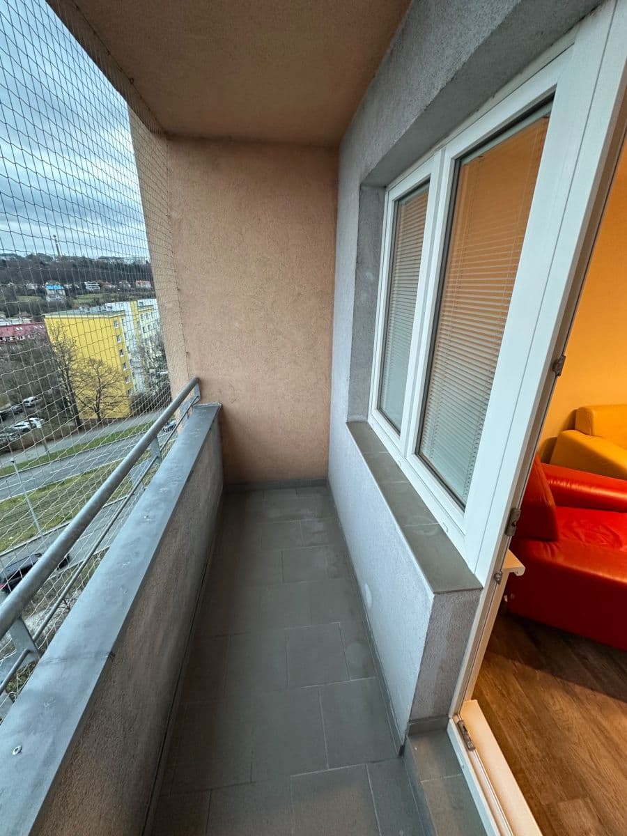 Pronájem bytu 2+1 56 m², Arabská, Praha, Praha Pronájem bytu 2+1 56 m², Arabská, Praha, Praha