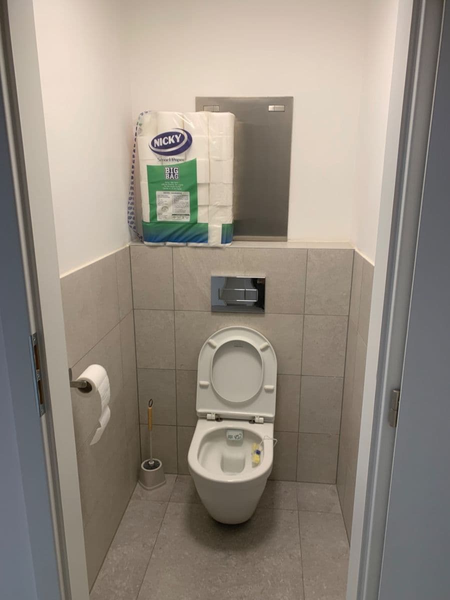 Pronájem bytu 3+kk 80 m², Choceradská, Praha, Praha Pronájem bytu 3+kk 80 m², Choceradská, Praha, Praha