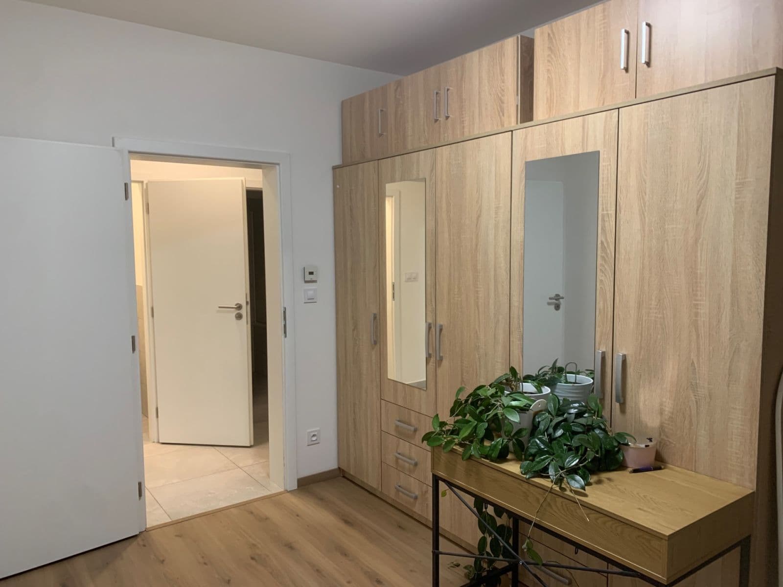 Pronájem bytu 3+kk 80 m², Choceradská, Praha, Praha Pronájem bytu 3+kk 80 m², Choceradská, Praha, Praha