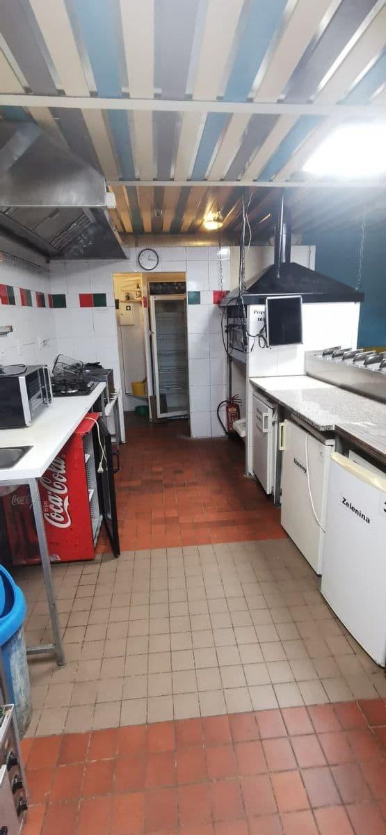 Pronájem nebytového prostoru 65 m², Kpt. Nálepky, Tábor, Jihočeský kraj Pronájem nebytového prostoru 65 m², Kpt. Nálepky, Tábor, Jihočeský kraj