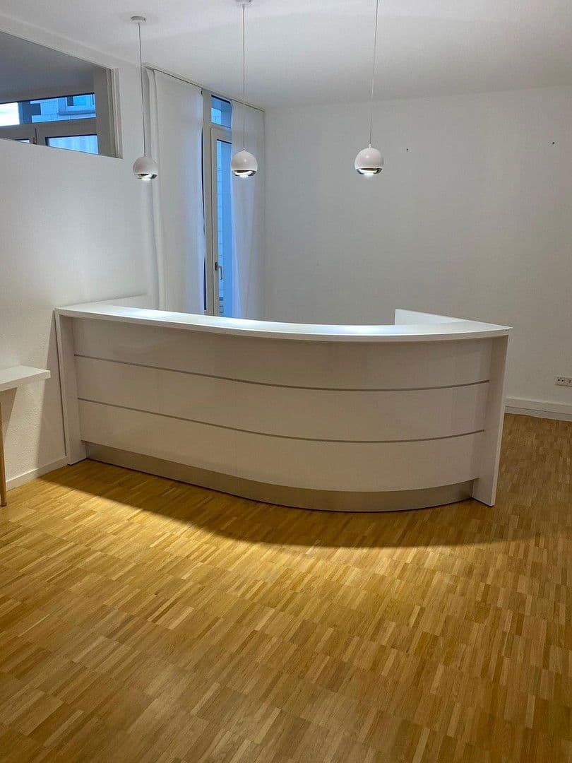 Pronájem kanceláře 128 m², Werth 58, Wuppertal, Severní Porýní-Vestfálsko Pronájem kanceláře 128 m², Werth 58, Wuppertal, Severní Porýní-Vestfálsko