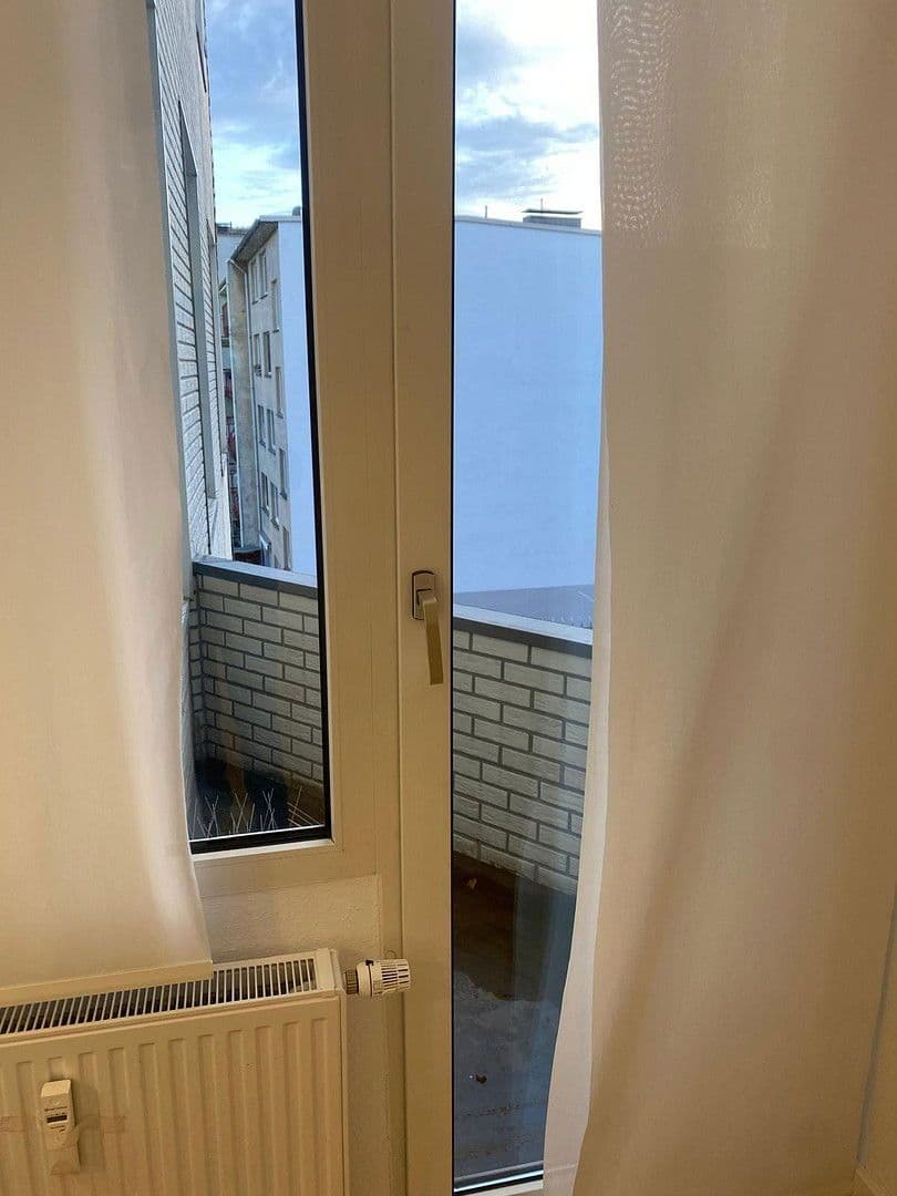 Pronájem kanceláře 128 m², Werth 58, Wuppertal, Severní Porýní-Vestfálsko Pronájem kanceláře 128 m², Werth 58, Wuppertal, Severní Porýní-Vestfálsko