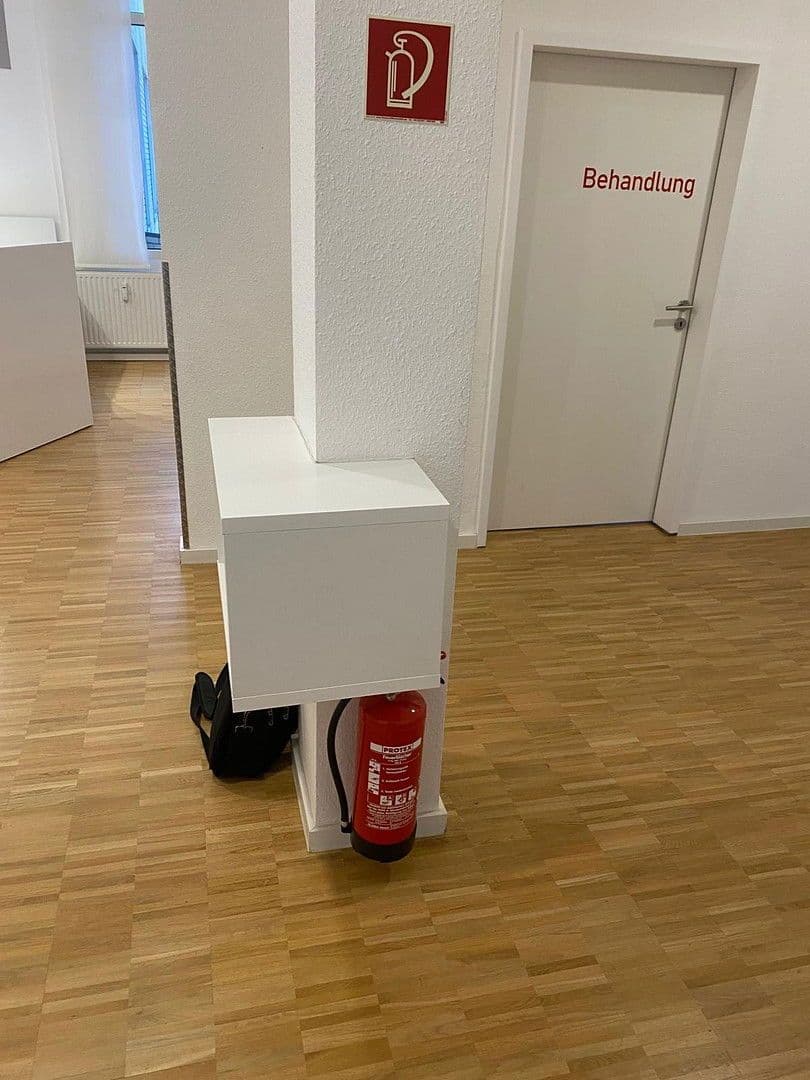 Pronájem kanceláře 128 m², Werth 58, Wuppertal, Severní Porýní-Vestfálsko Pronájem kanceláře 128 m², Werth 58, Wuppertal, Severní Porýní-Vestfálsko