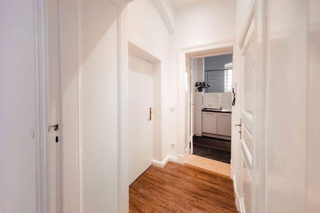 Prodej bytu 1+1 37 m², Kloedenstr. 4, Berlin, Berlín Prodej bytu 1+1 37 m², Kloedenstr. 4, Berlin, Berlín