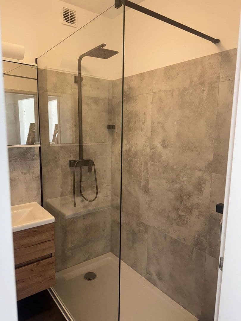 Pronájem bytu 2+1 63 m², Maria Enzersdorf, Dolní Rakousko Pronájem bytu 2+1 63 m², Maria Enzersdorf, Dolní Rakousko