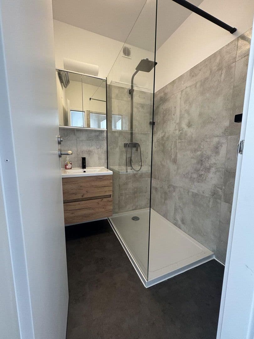 Pronájem bytu 2+1 63 m², Maria Enzersdorf, Dolní Rakousko Pronájem bytu 2+1 63 m², Maria Enzersdorf, Dolní Rakousko