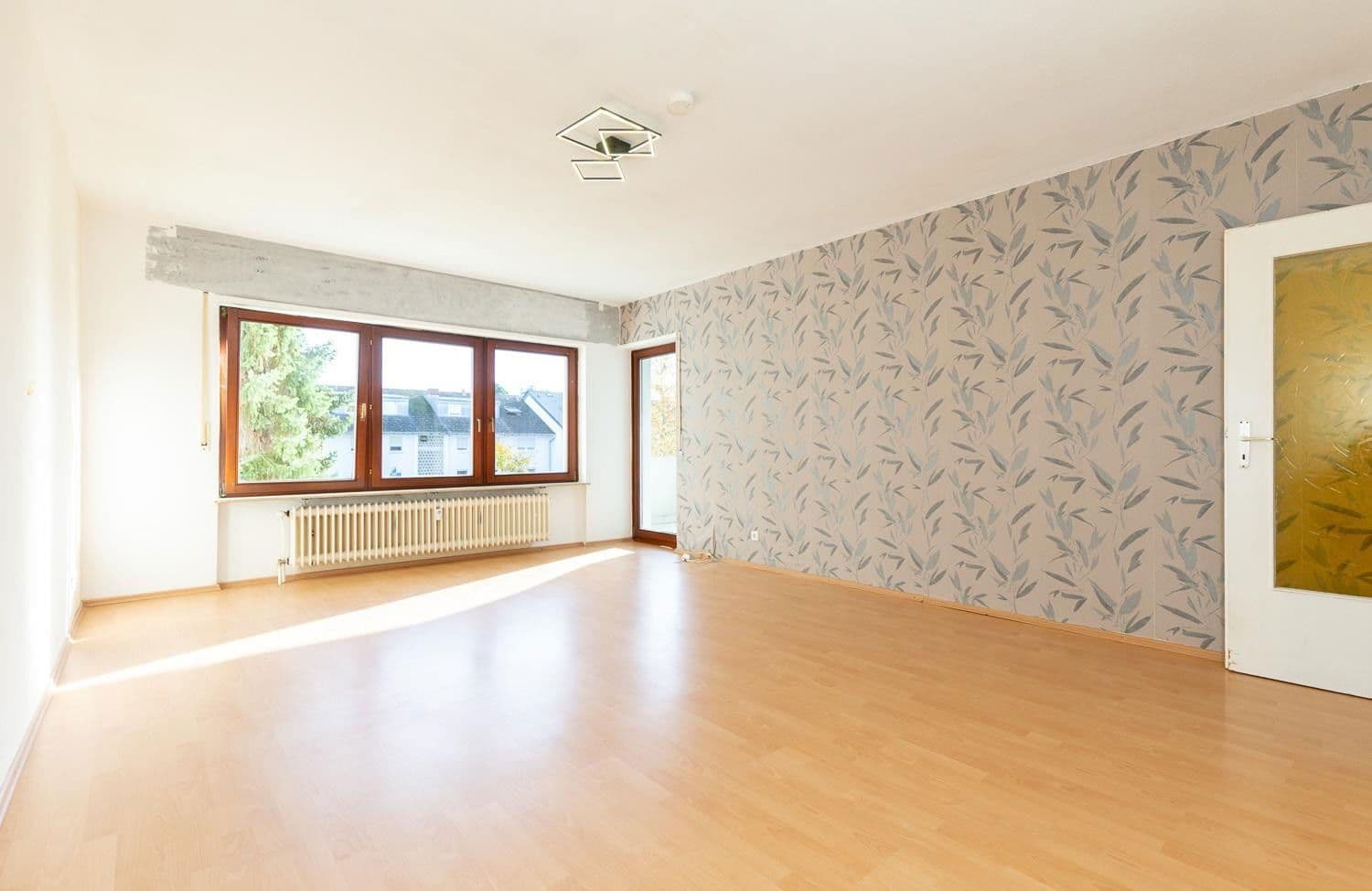 Prodej bytu 3+1 82 m², Taubenweg 3, Brühl, Bádensko-Württembersko Prodej bytu 3+1 82 m², Taubenweg 3, Brühl, Bádensko-Württembersko