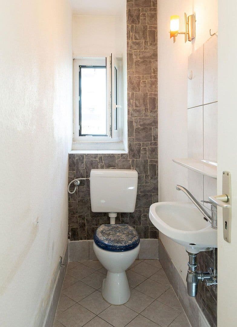 Prodej bytu 3+1 82 m², Taubenweg 3, Brühl, Bádensko-Württembersko Prodej bytu 3+1 82 m², Taubenweg 3, Brühl, Bádensko-Württembersko