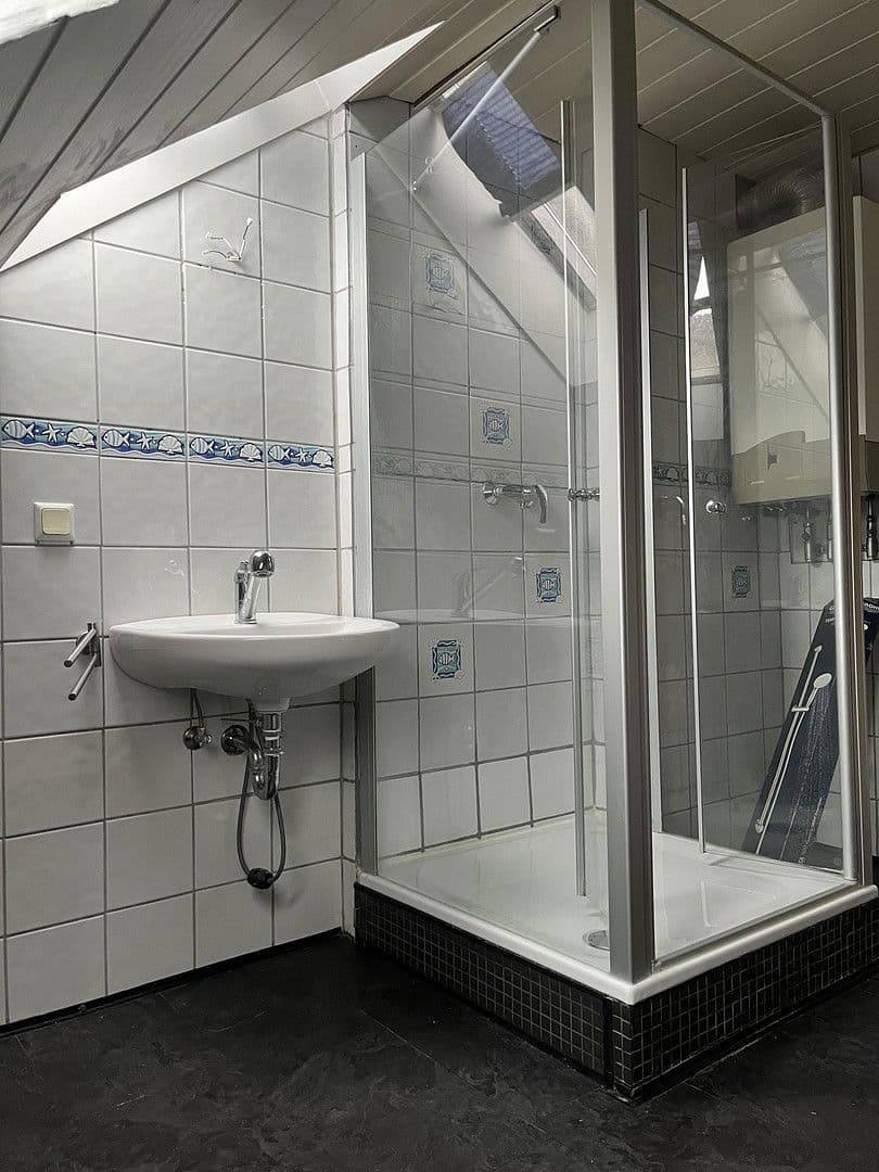 Pronájem bytu 4+kk 78 m², Heppenheimerstraße 3, Wiesbaden, Hessen Pronájem bytu 4+kk 78 m², Heppenheimerstraße 3, Wiesbaden, Hessen