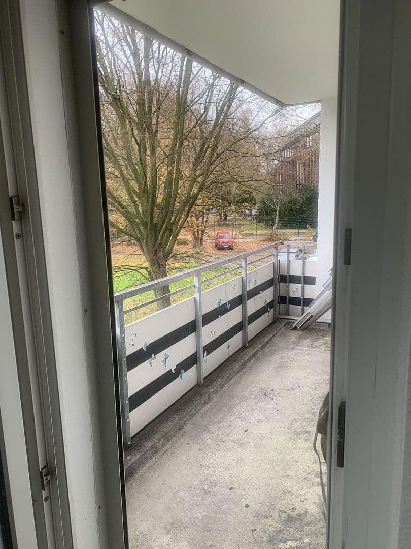 Pronájem bytu 3+kk 65 m², Voßstr. 21, Duisburg, Severní Porýní-Vestfálsko Pronájem bytu 3+kk 65 m², Voßstr. 21, Duisburg, Severní Porýní-Vestfálsko