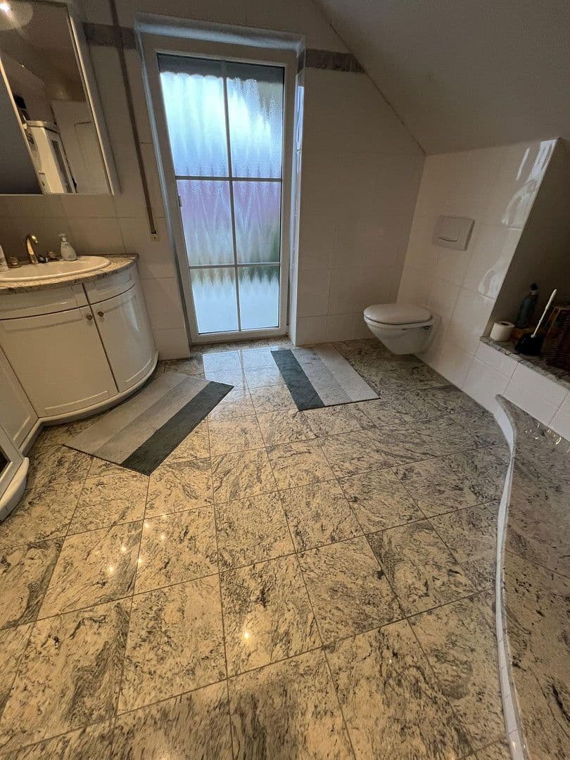 Prodej domu 227 m², pozemek 978 m², Fichtenau, Bádensko-Württembersko Prodej domu 227 m², pozemek 978 m², Fichtenau, Bádensko-Württembersko