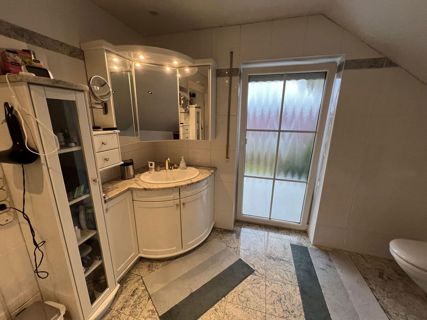 Prodej domu 227 m², pozemek 978 m², Fichtenau, Bádensko-Württembersko Prodej domu 227 m², pozemek 978 m², Fichtenau, Bádensko-Württembersko