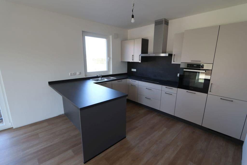 Pronájem domu 119 m², pozemek 512 m², Woltersdorf, Šlesvicko-Holštýnsko Pronájem domu 119 m², pozemek 512 m², Woltersdorf, Šlesvicko-Holštýnsko