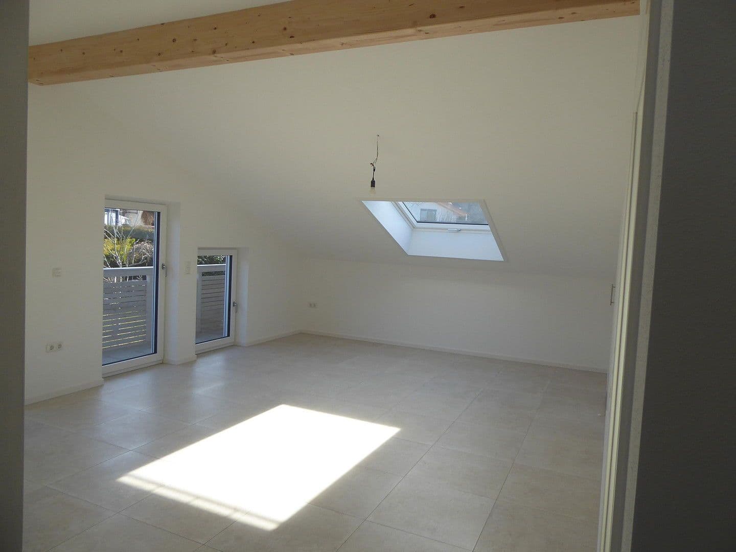 Pronájem bytu 3+1 75 m², Grabenstätt, Bavorsko Pronájem bytu 3+1 75 m², Grabenstätt, Bavorsko