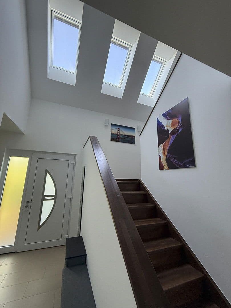 Prodej domu 220 m², pozemek 498 m², Kelsterbach, Hessen Prodej domu 220 m², pozemek 498 m², Kelsterbach, Hessen