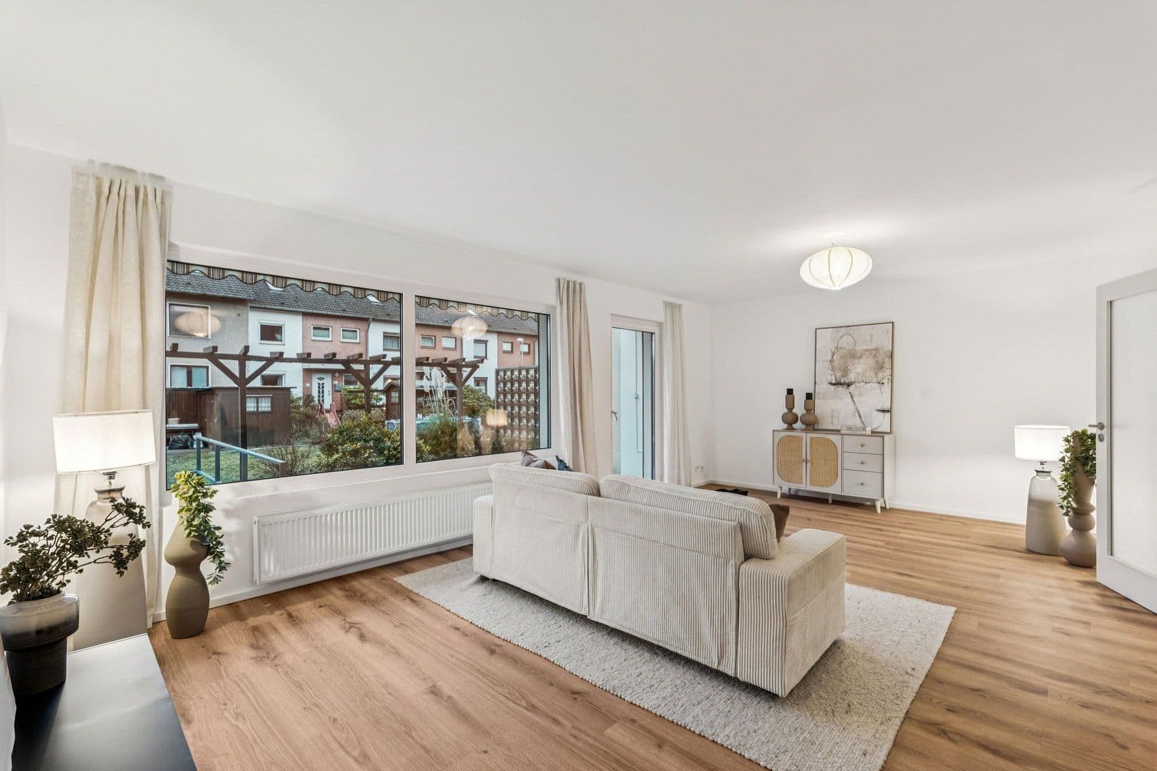 Prodej domu 138 m², pozemek 250 m², Seelze, Dolní Sasko Prodej domu 138 m², pozemek 250 m², Seelze, Dolní Sasko