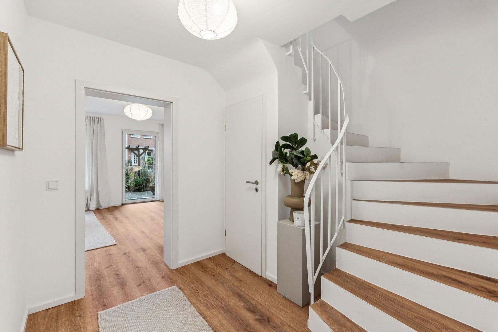 Prodej domu 138 m², pozemek 250 m², Seelze, Dolní Sasko Prodej domu 138 m², pozemek 250 m², Seelze, Dolní Sasko