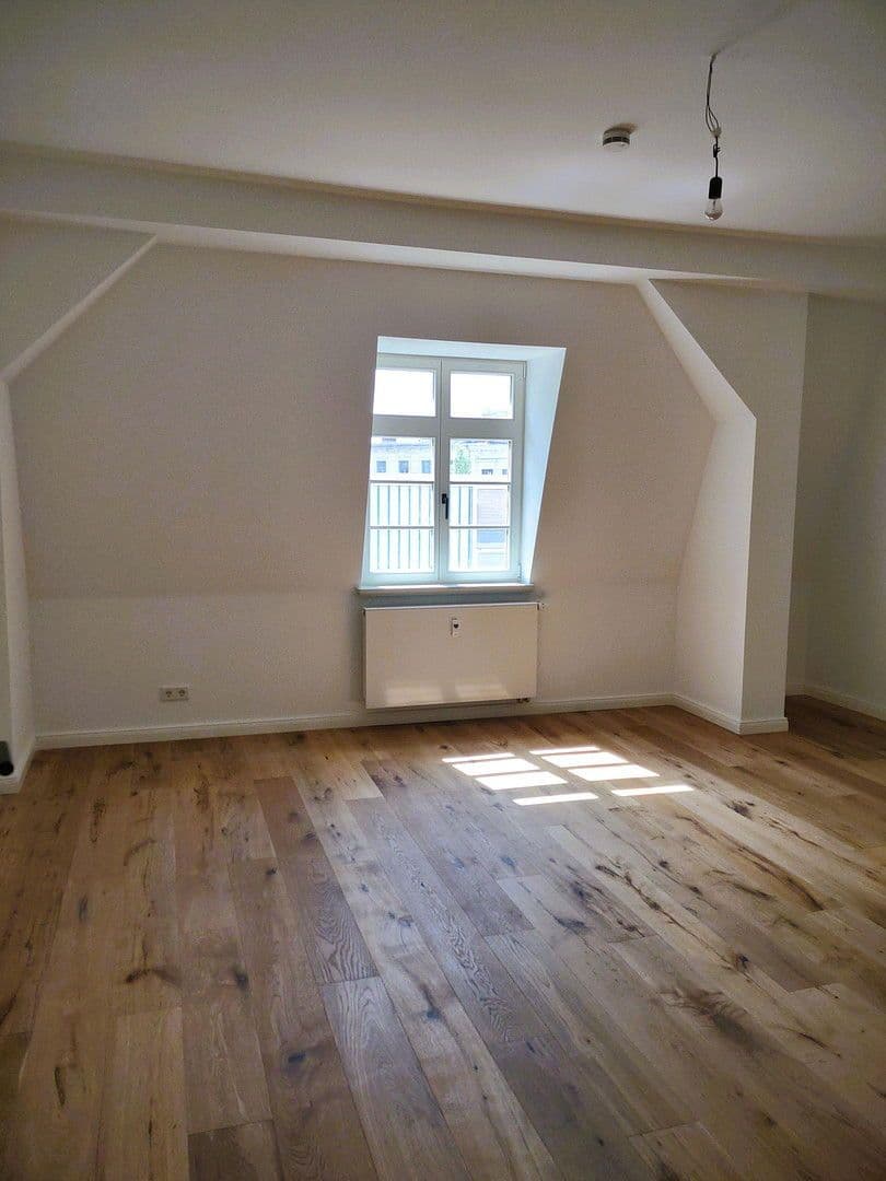 Prodej bytu 4+1 105 m², Mozartstr. 17, Halle, Sasko-Anhaltsko Prodej bytu 4+1 105 m², Mozartstr. 17, Halle, Sasko-Anhaltsko