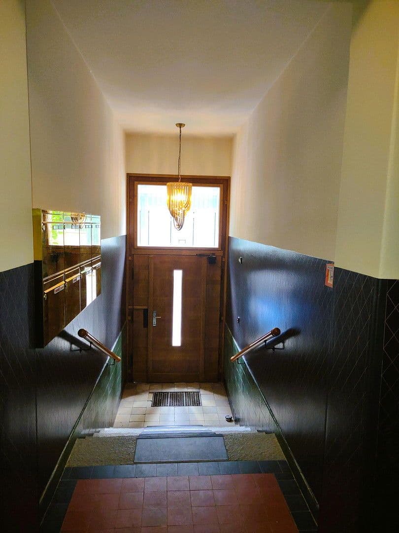 Prodej bytu 4+1 105 m², Mozartstr. 17, Halle, Sasko-Anhaltsko Prodej bytu 4+1 105 m², Mozartstr. 17, Halle, Sasko-Anhaltsko