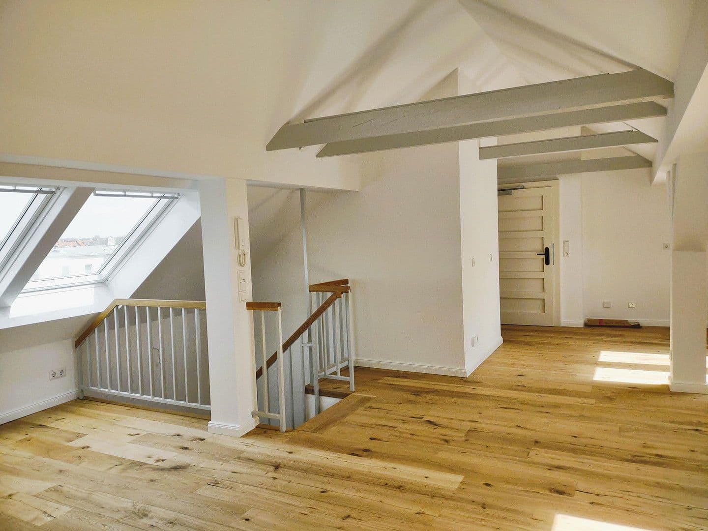 Prodej bytu 4+1 105 m², Mozartstr. 17, Halle, Sasko-Anhaltsko Prodej bytu 4+1 105 m², Mozartstr. 17, Halle, Sasko-Anhaltsko