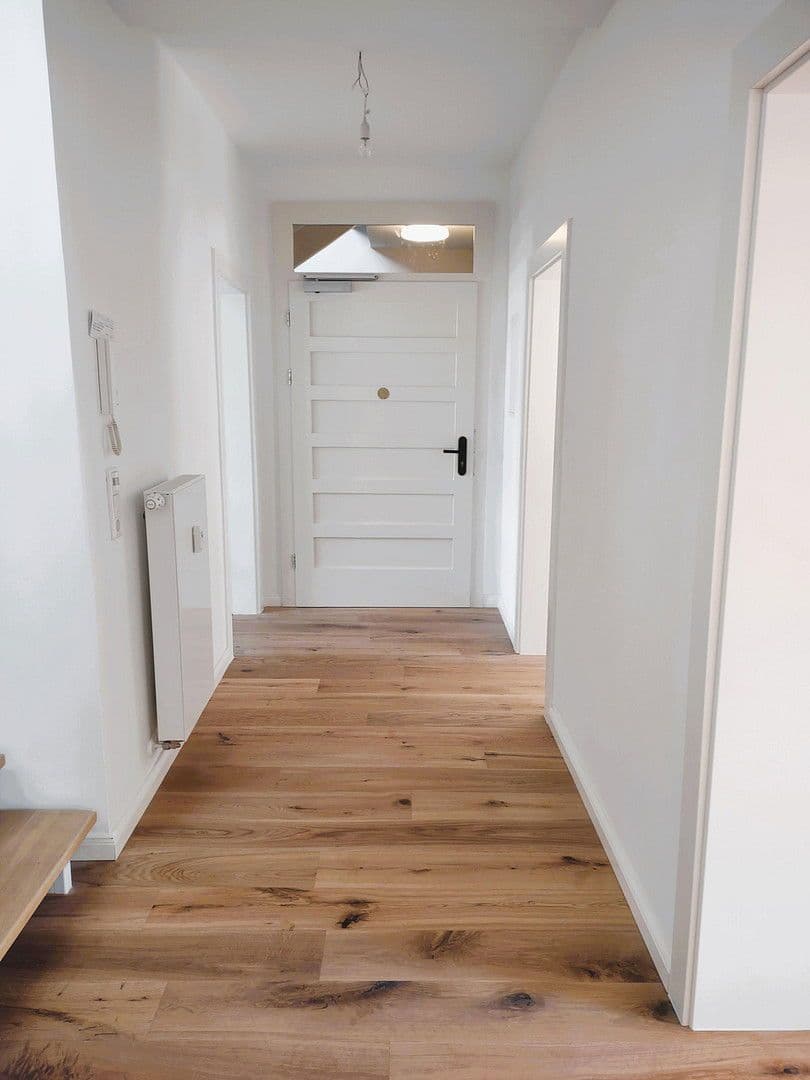 Prodej bytu 4+1 105 m², Mozartstr. 17, Halle, Sasko-Anhaltsko Prodej bytu 4+1 105 m², Mozartstr. 17, Halle, Sasko-Anhaltsko