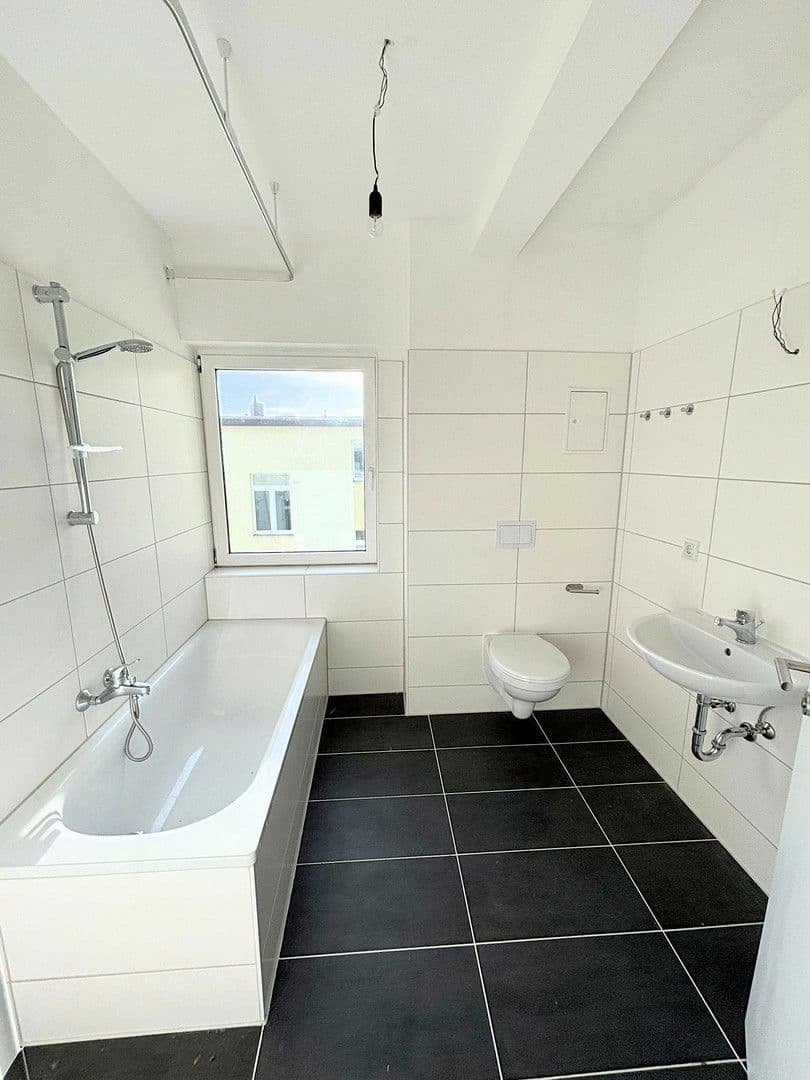 Pronájem bytu 2+1 70 m², Sieverstorstraße 1, Magdeburg, Sasko-Anhaltsko Pronájem bytu 2+1 70 m², Sieverstorstraße 1, Magdeburg, Sasko-Anhaltsko