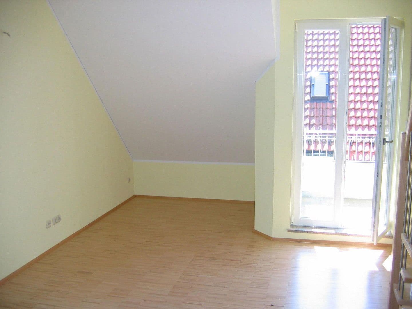 Pronájem bytu 3+kk 82 m², Blumenstraße 23, Karlsfeld, Bavorsko Pronájem bytu 3+kk 82 m², Blumenstraße 23, Karlsfeld, Bavorsko