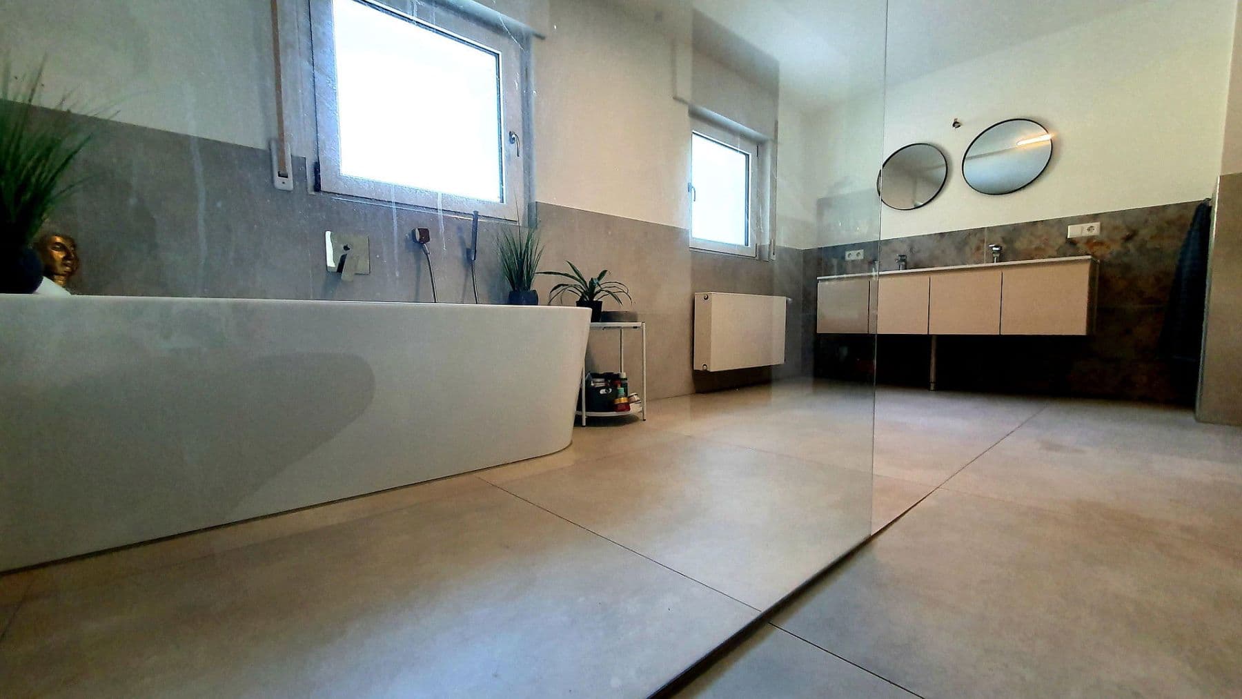 Prodej domu 292 m², pozemek 3.012 m², Herbolzheim, Bádensko-Württembersko Prodej domu 292 m², pozemek 3.012 m², Herbolzheim, Bádensko-Württembersko