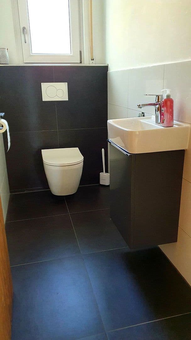 Prodej domu 292 m², pozemek 3.012 m², Herbolzheim, Bádensko-Württembersko Prodej domu 292 m², pozemek 3.012 m², Herbolzheim, Bádensko-Württembersko