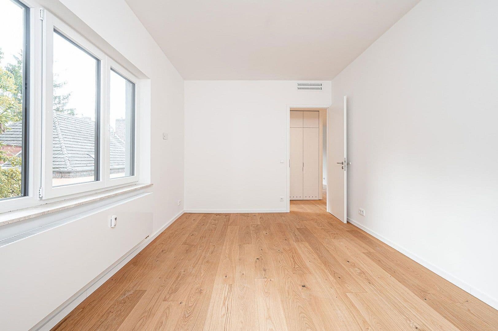 Prodej bytu 2+1 62 m², Leydenallee 37, Berlin, Berlín Prodej bytu 2+1 62 m², Leydenallee 37, Berlin, Berlín
