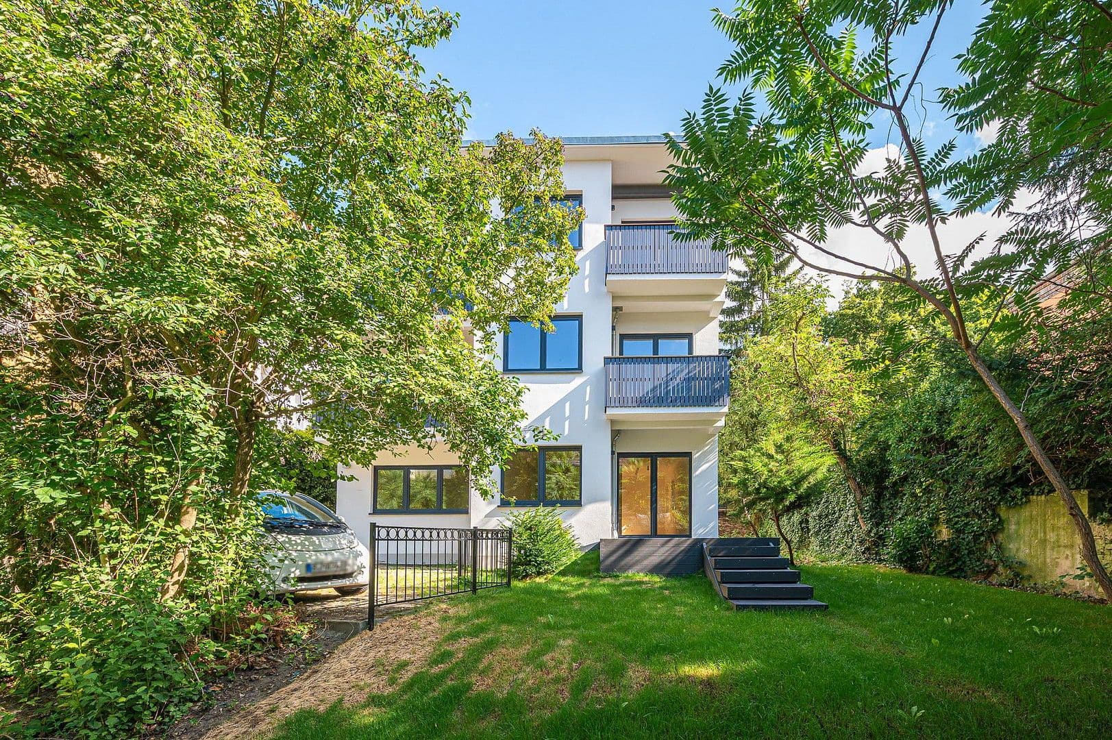 Prodej bytu 2+1 62 m², Leydenallee 37, Berlin, Berlín Prodej bytu 2+1 62 m², Leydenallee 37, Berlin, Berlín