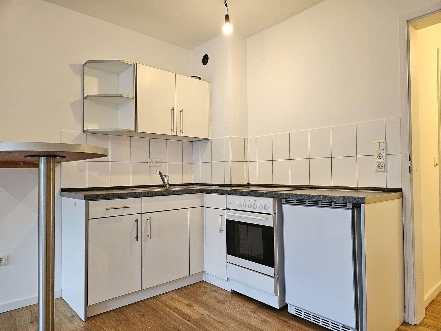 Pronájem bytu 1+1 31 m², Kidlerstraße 38, München, Bavorsko Pronájem bytu 1+1 31 m², Kidlerstraße 38, München, Bavorsko