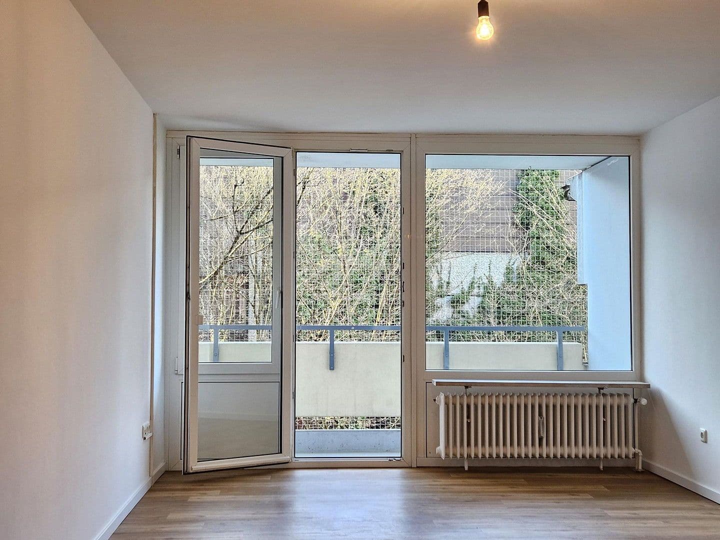 Pronájem bytu 1+1 31 m², Kidlerstraße 38, München, Bavorsko Pronájem bytu 1+1 31 m², Kidlerstraße 38, München, Bavorsko