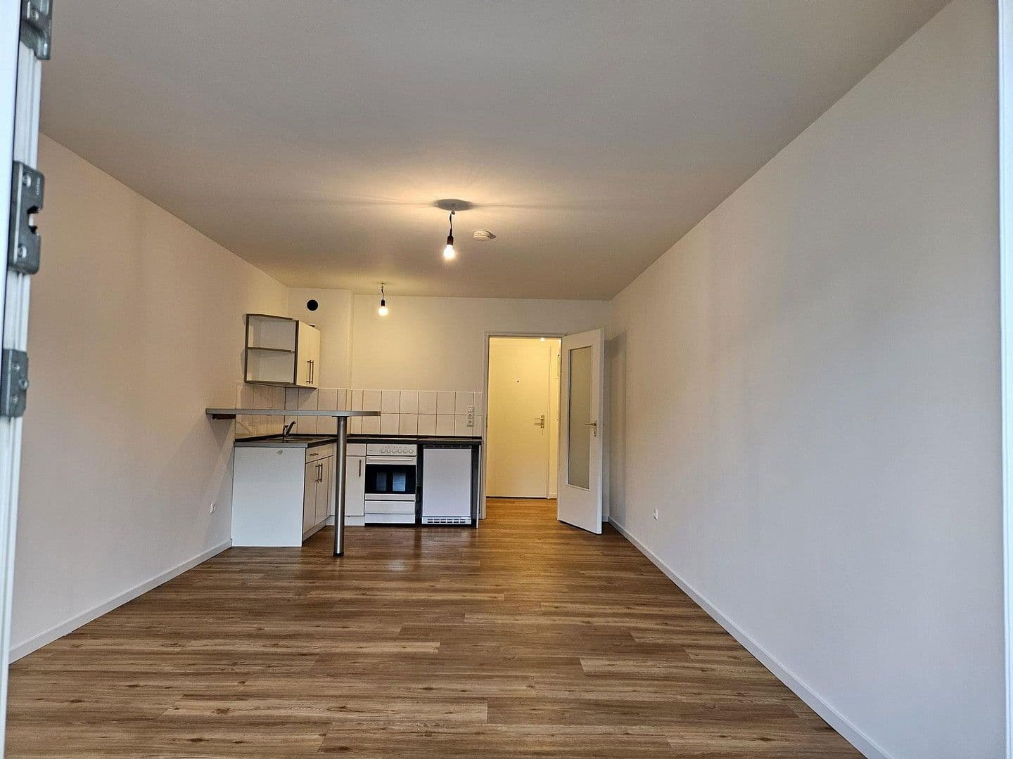 Pronájem bytu 1+1 31 m², Kidlerstraße 38, München, Bavorsko Pronájem bytu 1+1 31 m², Kidlerstraße 38, München, Bavorsko