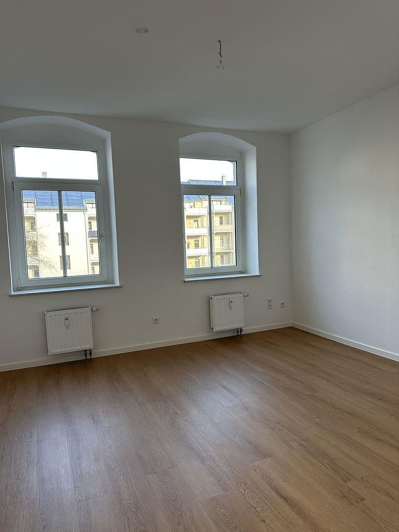 Pronájem bytu 3+1 69 m², Fritz-Matschke-Str. 12, Chemnitz, Sasko Pronájem bytu 3+1 69 m², Fritz-Matschke-Str. 12, Chemnitz, Sasko