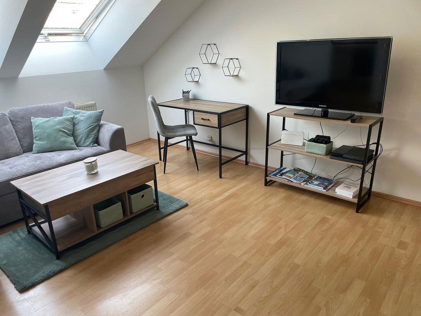 Pronájem bytu 3+1 70 m², Starhembergstraße 11, Linz, Horní Rakousko Pronájem bytu 3+1 70 m², Starhembergstraße 11, Linz, Horní Rakousko