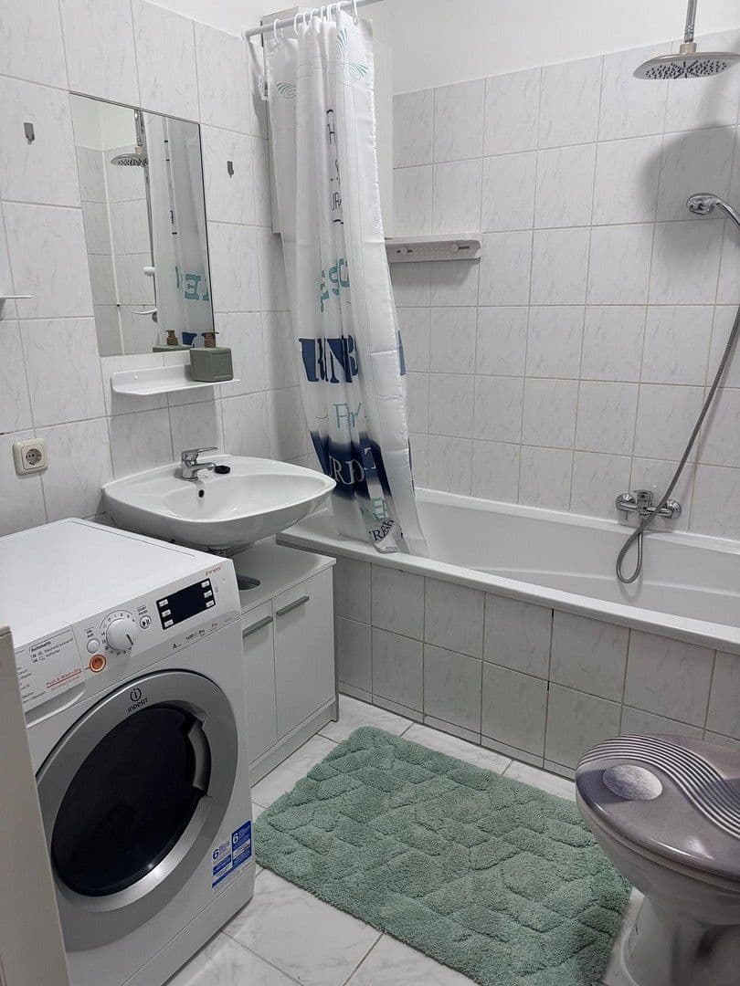 Pronájem bytu 3+1 70 m², Starhembergstraße 11, Linz, Horní Rakousko Pronájem bytu 3+1 70 m², Starhembergstraße 11, Linz, Horní Rakousko