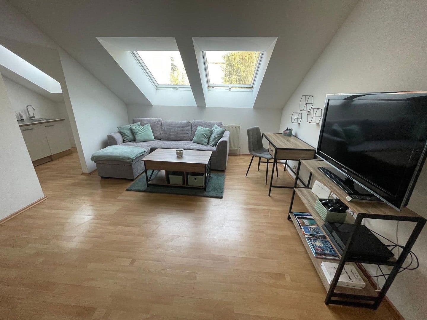 Pronájem bytu 3+1 70 m², Starhembergstraße 11, Linz, Horní Rakousko Pronájem bytu 3+1 70 m², Starhembergstraße 11, Linz, Horní Rakousko